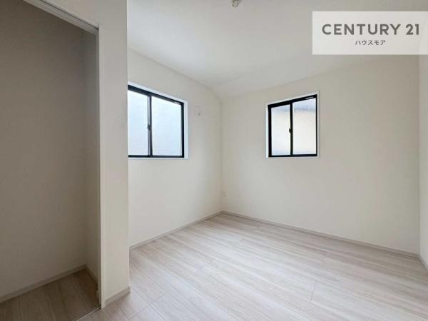 松戸市栗ケ沢　2号棟　新築戸建