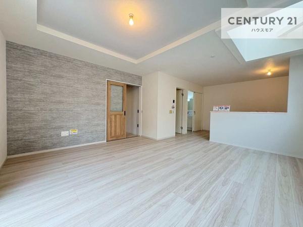 松戸市栗ケ沢　2号棟　新築戸建