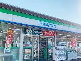 キャッスル北柏第三(ファミリーマート北柏台店)
