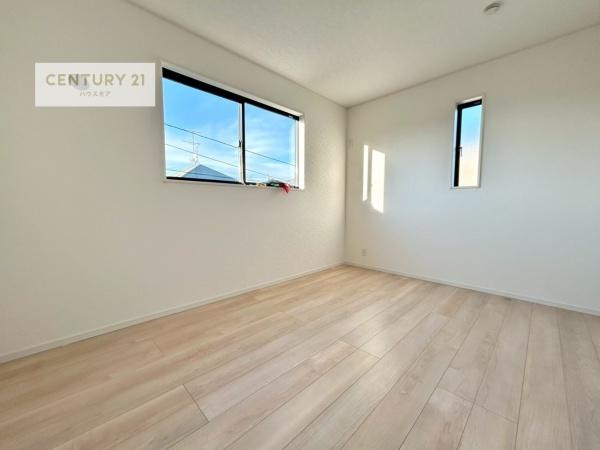 牛久市下根町　2号棟　新築戸建