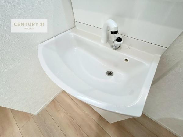 牛久市下根町　2号棟　新築戸建