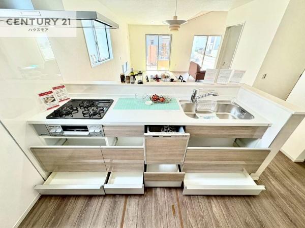 牛久市牛久町　1号棟　新築戸建