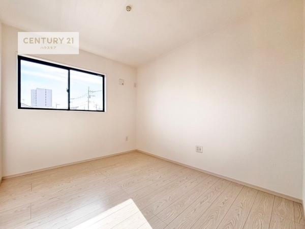 守谷市百合ケ丘2丁目　新築戸建て