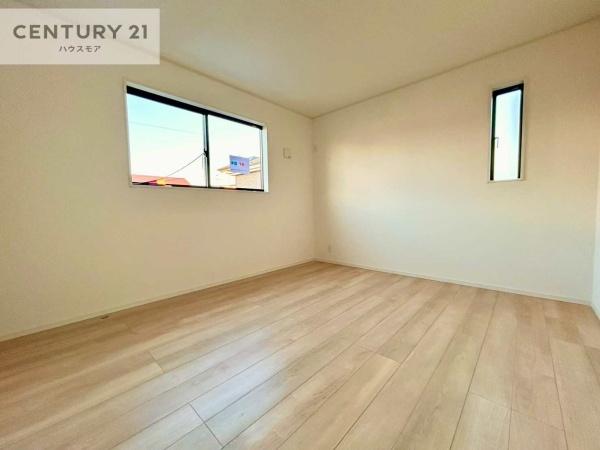 野田市七光台　2号棟　新築戸建