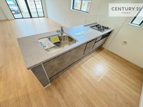 松戸市日暮8丁目　新築戸建