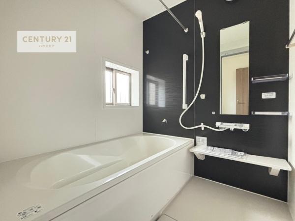 松戸市小金原7丁目　B号棟　新築戸建