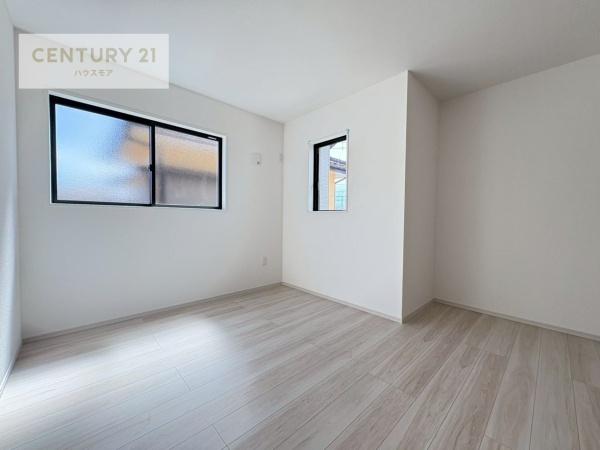 松戸市六高台5丁目　新築戸建て