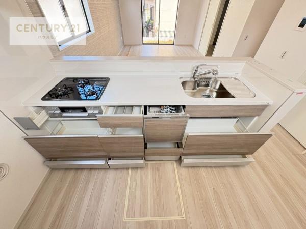 松戸市六高台5丁目　新築戸建て