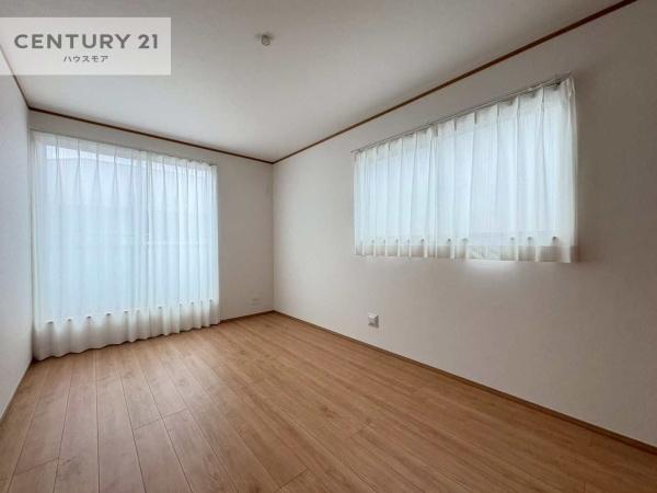 松戸市八ケ崎6丁目　2号棟　新築戸建て