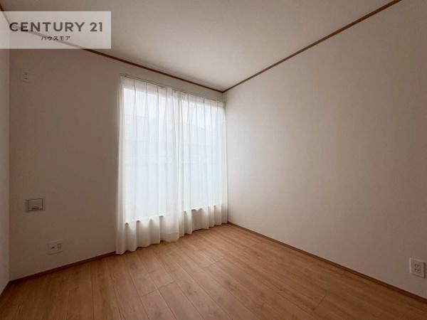 松戸市八ケ崎6丁目　2号棟　新築戸建て