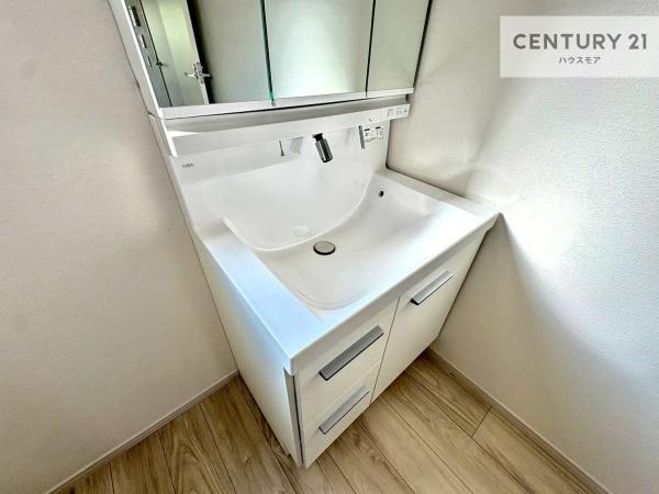 松戸市栄町7丁目　新築戸建て