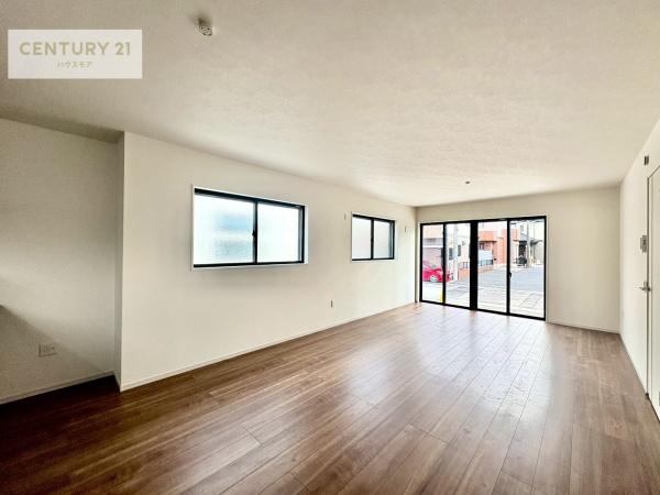 松戸市栄町2丁目　1号棟　新築戸建