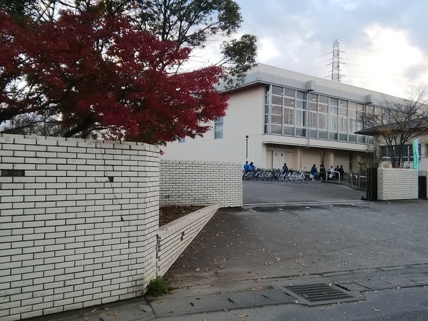 龍ケ崎市佐貫町　2号棟(龍ケ崎市立城西中学校)