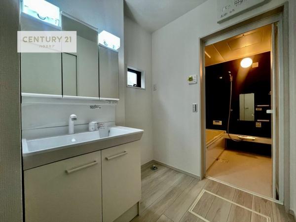 龍ケ崎市松葉１丁目　新築戸建