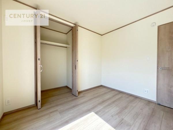 松戸市小金原5丁目　B号棟　新築戸建