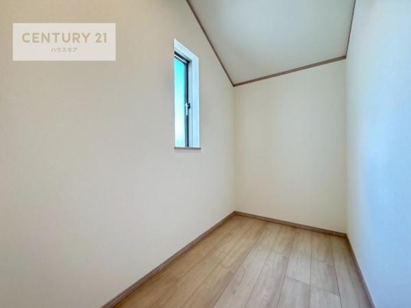 松戸市小金原5丁目　B号棟　新築戸建