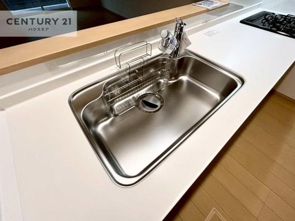 松戸市小金原9丁目　B号棟　新築戸建