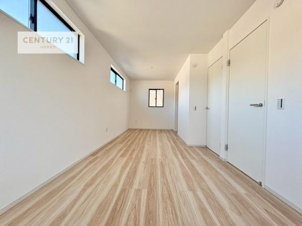 牛久市刈谷町4丁目　新築戸建て