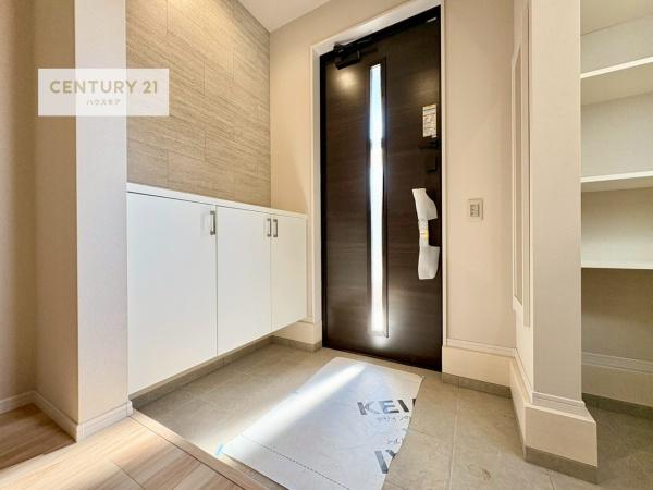 牛久市刈谷町4丁目　新築戸建て