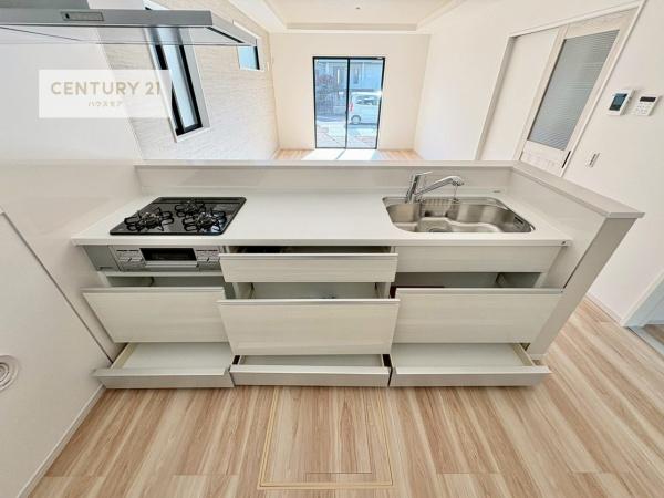 牛久市刈谷町4丁目　新築戸建て