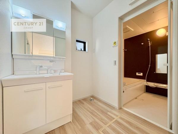 牛久市刈谷町4丁目　新築戸建て