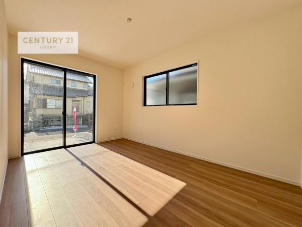 龍ヶ崎市城ノ内5丁目　新築戸建