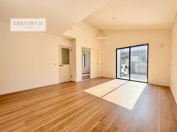 龍ヶ崎市城ノ内5丁目　新築戸建