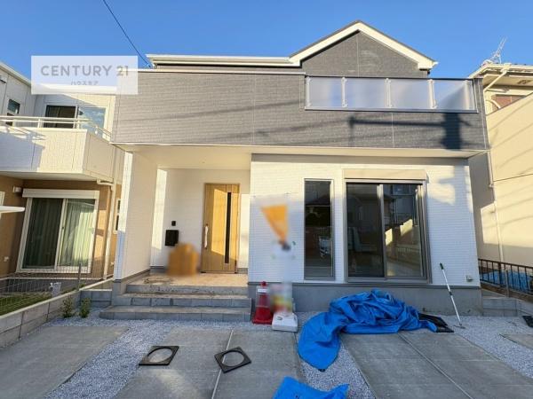 流山市向小金4丁目　新築戸建