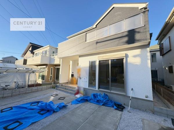流山市向小金4丁目　新築戸建