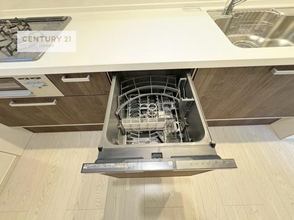 流山市向小金4丁目　新築戸建