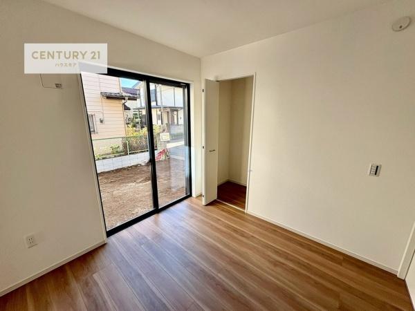 守谷市百合ケ丘2丁目　新築戸建て