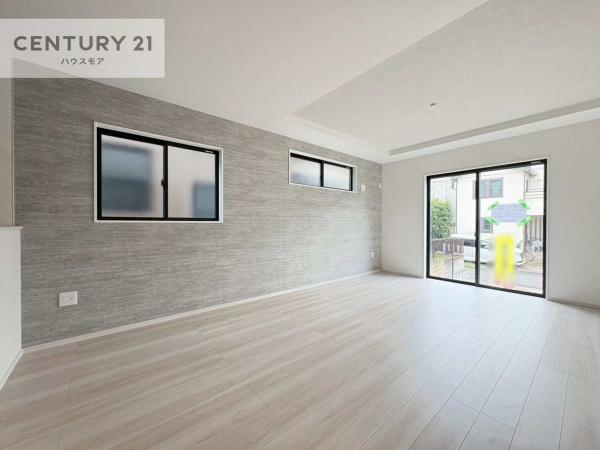 流山市西平井1丁目　2号棟　新築戸建