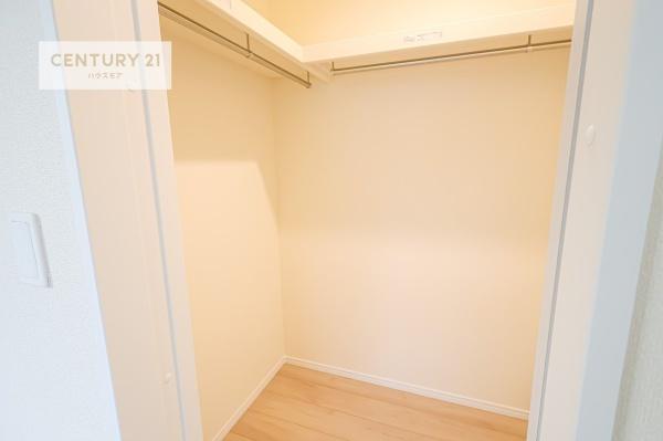 松戸市新松戸南2丁目　B号棟　新築戸建て