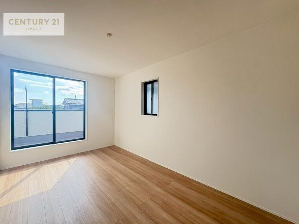 流山市流山4丁目　3号棟　新築戸建