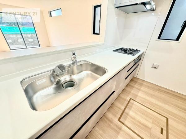 流山市流山4丁目　3号棟　新築戸建