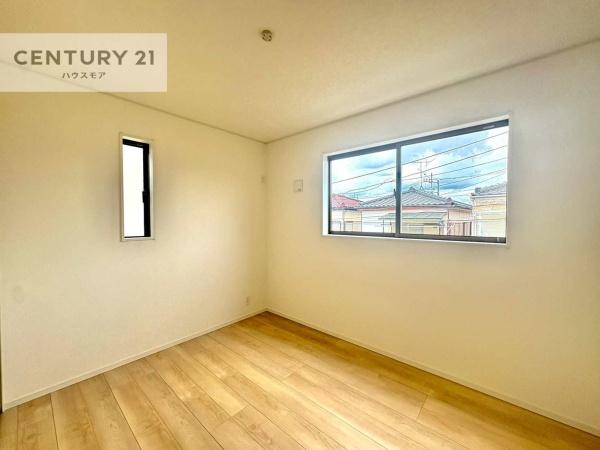 柏市新富町2丁目　2号棟　新築戸建て