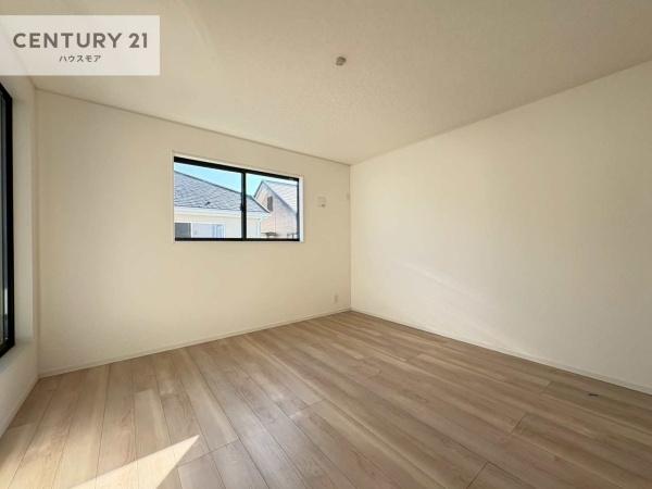 柏市東山2丁目　5号棟　新築戸建て