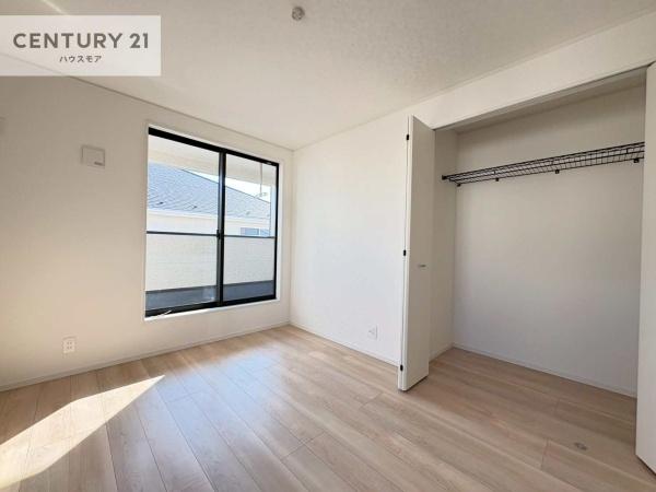 柏市東山2丁目　5号棟　新築戸建て