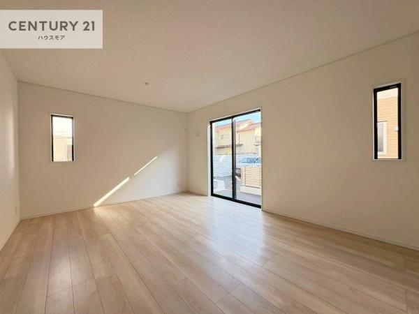 柏市東山2丁目　5号棟　新築戸建て