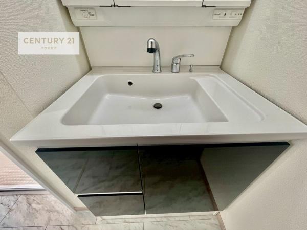 松戸市新松戸6丁目　B号棟　新築戸建