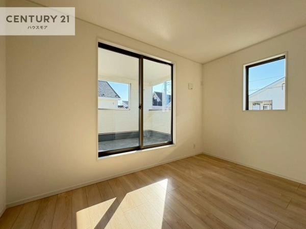 柏市東山2丁目　2号棟　新築戸建て