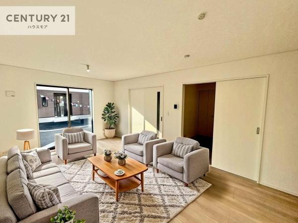 柏市東山2丁目　2号棟　新築戸建て