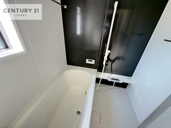 柏市東山2丁目　5号棟　新築戸建て