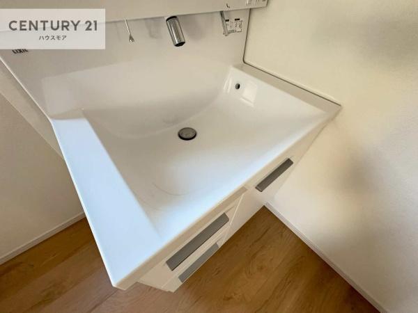 柏市東中新宿4丁目　3号棟　新築戸建