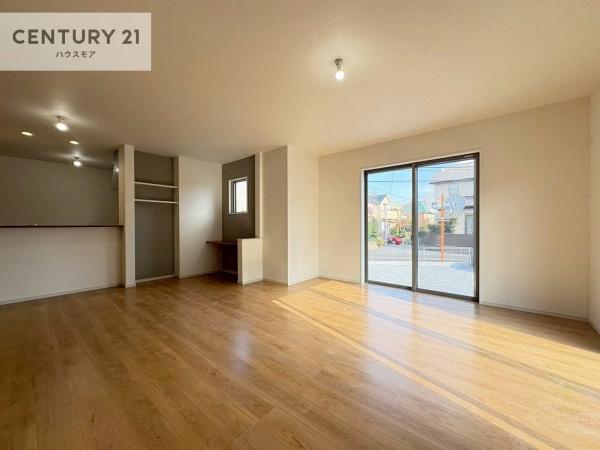 柏市東中新宿4丁目　3号棟　新築戸建