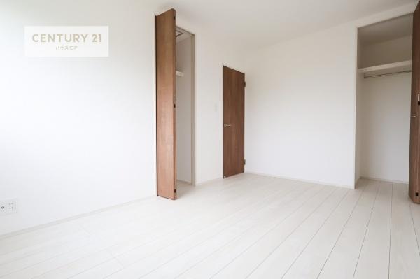 柏市増尾4丁目　2号棟　新築戸建