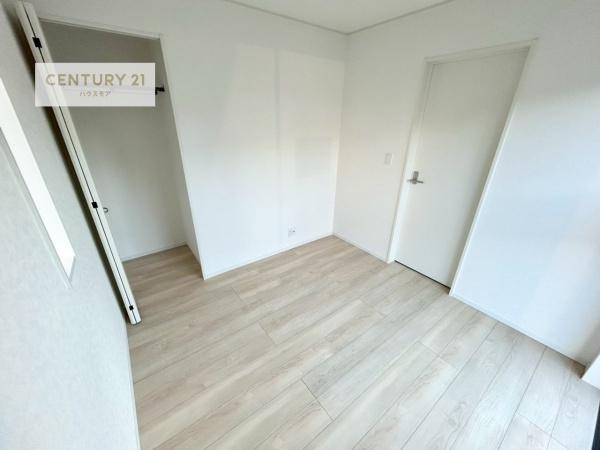 牛久市下根町　2号棟　新築戸建