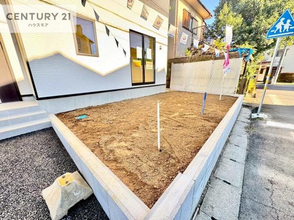 牛久市下根町　2号棟　新築戸建