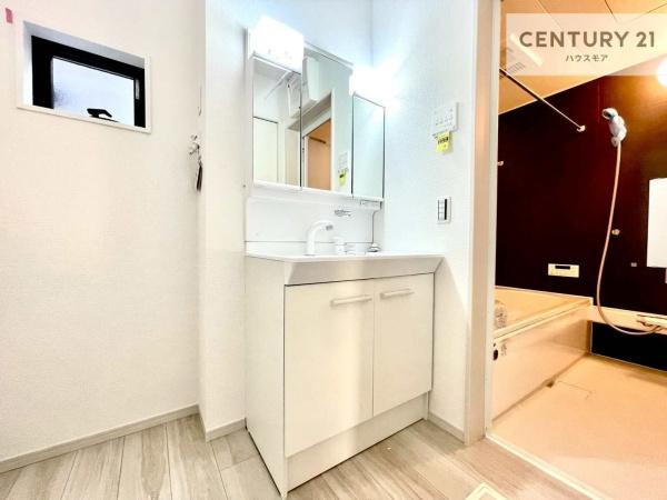 松戸市三矢小台４丁目の新築一戸建