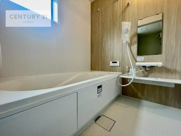 松戸市高塚新田　2号棟　新築戸建